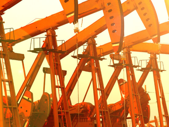 Oil_shutterstock_171748613