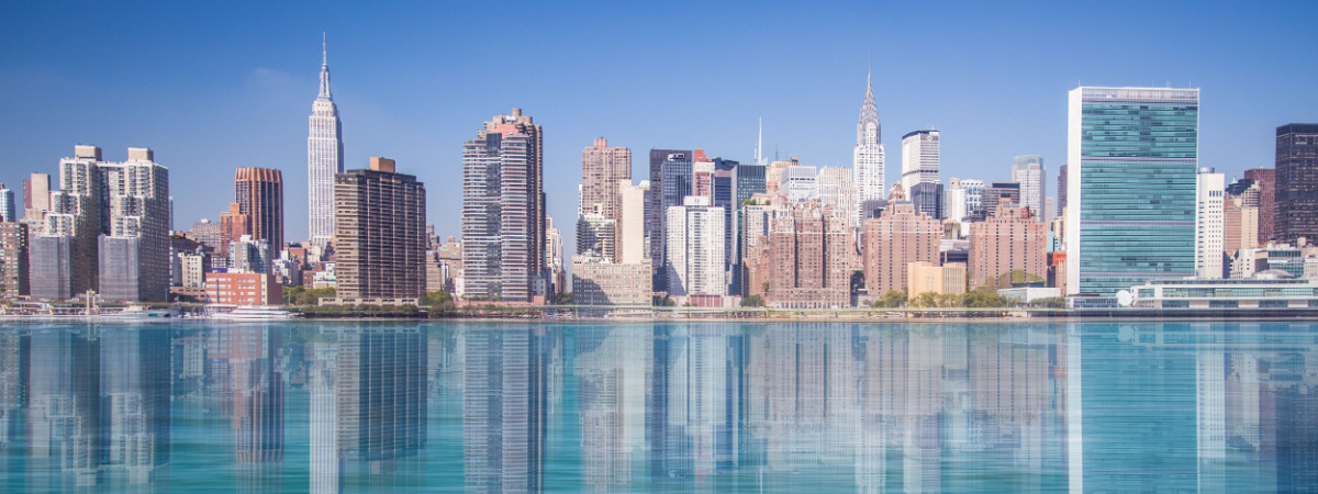 Shutterstock_554827477