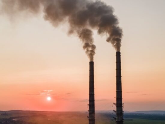 coal power plant black smoke Shutterstock_2190642233