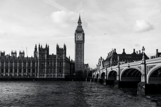 Landscape-shot-of-big-Ben-1726484621-4026-8085-lxb_photoKE8uJQj3Ag4lxb_photo-